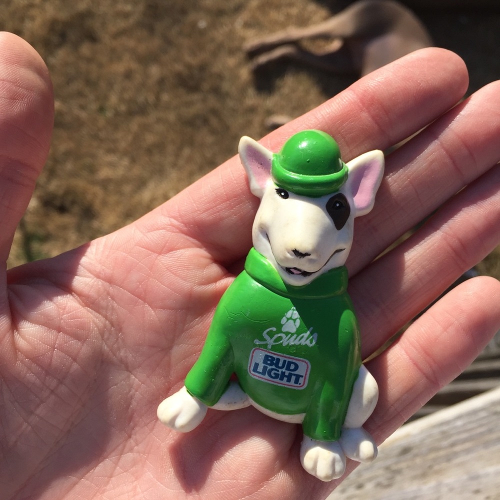 Vintage Spuds Mackenzie Bud Light Pin 1987